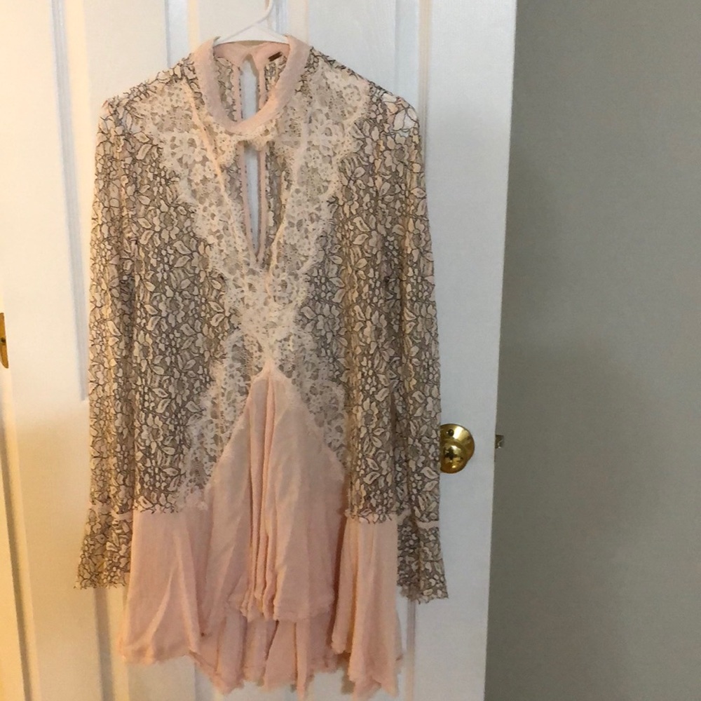 Free People pink lace dress/tunic size large